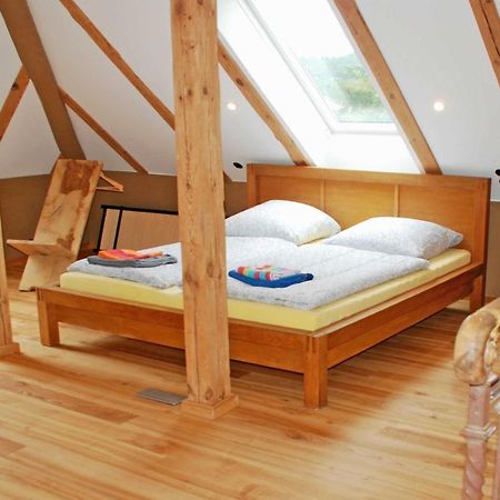 Ferienwohnungen Im Gutshaus Gnies ภายนอก รูปภาพ